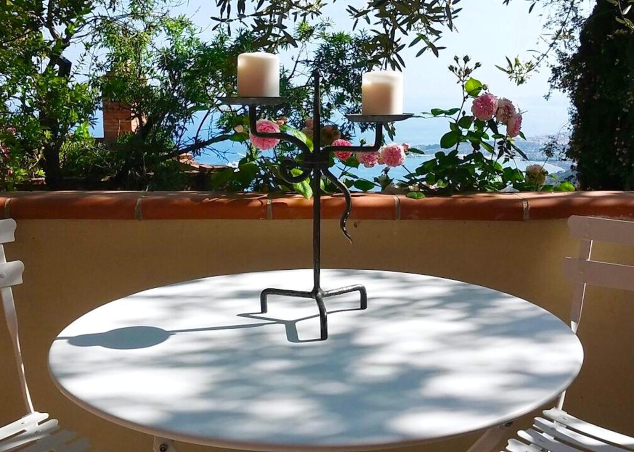 Margot'S House Villa ตาออร์มินา ภายนอก รูปภาพ